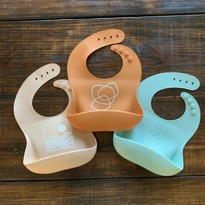 Simka Rose Silicone Bibs